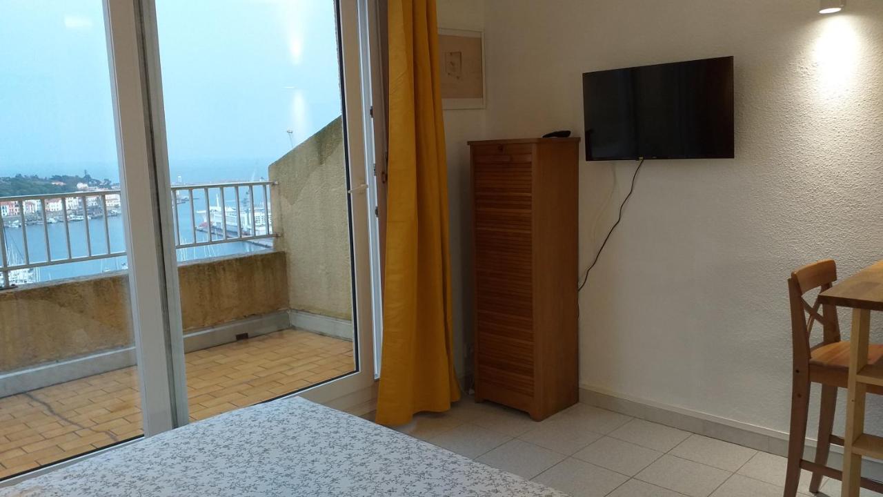 Studio Baie Azur Port Vendres Exterior photo